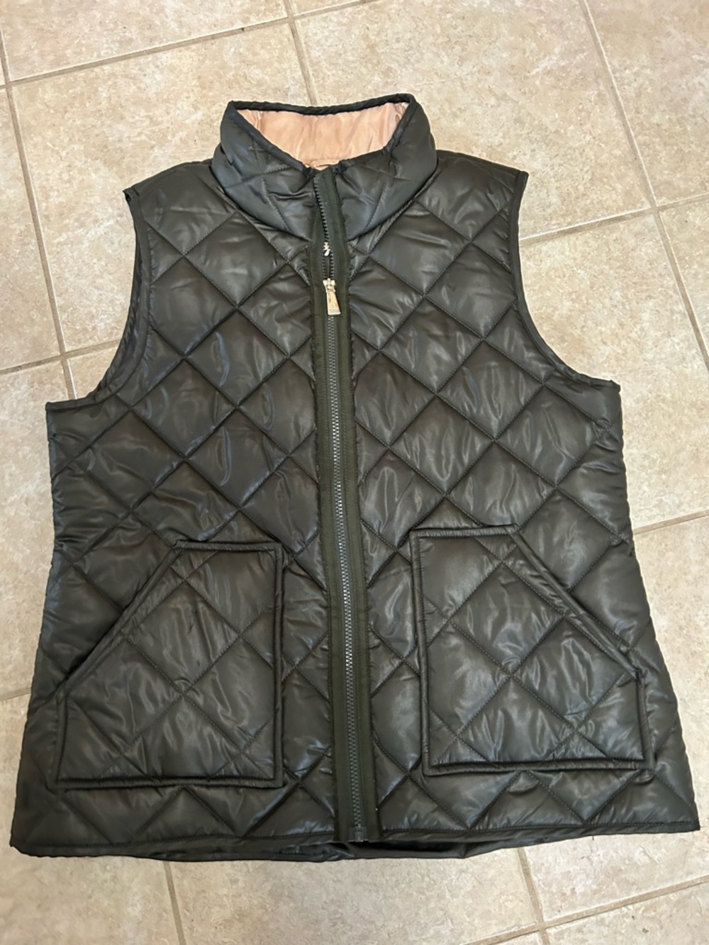 kate spade Quilted Sleeveless Puffer Vest in Olive Green